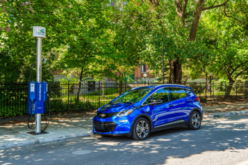 Surchauffe de batteries de Chevrolet Bolt General Motors annonce avoir élaboré un correctif)