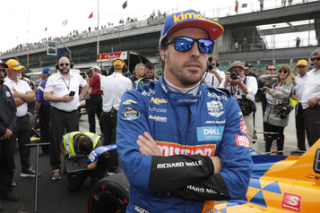 Formule 1 Retour en piste pour Alonso au volant d’une Renault)