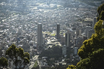 La Colombie interdit les vols de l’étranger dès lundi