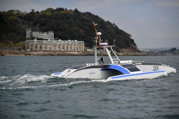 Premier bateau intelligent Le Mayflower 400?s’attaque à l’Atlantique sans capitaine)