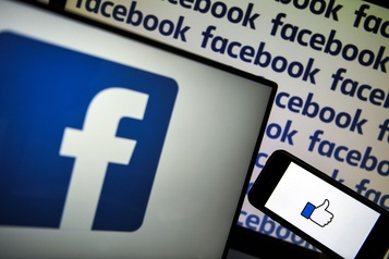 Facebook rejette des accusations d’avoir encouragé les contenus clivants)