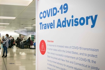 Un test de COVID-19 négatif exigé pour se rendre aux États-Unis par avion)