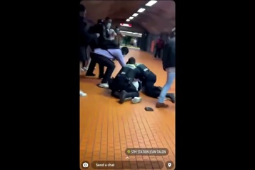 Montréal Enquête sur une arrestation musclée dans le métro)