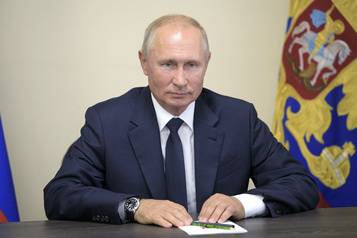 Poutine salue les résultats de la Russie face au coronavirus)