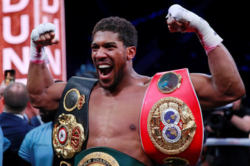 Boxe Joshua affrontera Pulev le 12?décembre à Londres)