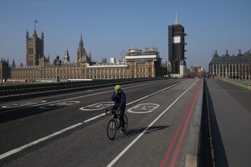 Boris Johnson sort des soins intensifs