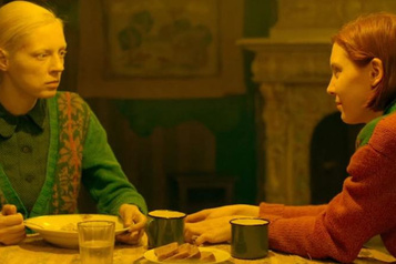 Une grande fille : du point de vue des femmes ★★★½