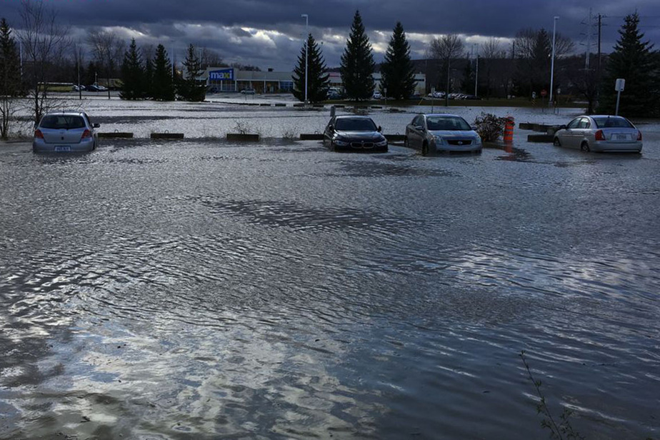 26 000 clients toujours sans électricité — Centre du Québec 26 000 clients toujours sans électricité — Centre du Québec
