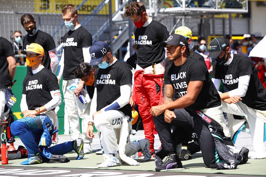 F1: 14 pilotes posent un genou au sol avant le Grand Prix d'Autriche