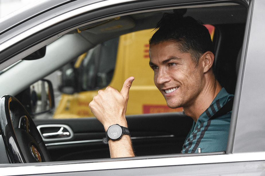 Retour à l'entraînement pour Cristiano Ronaldo — Juventus Retour à l'entraînement pour Cristiano Ronaldo — Juventus