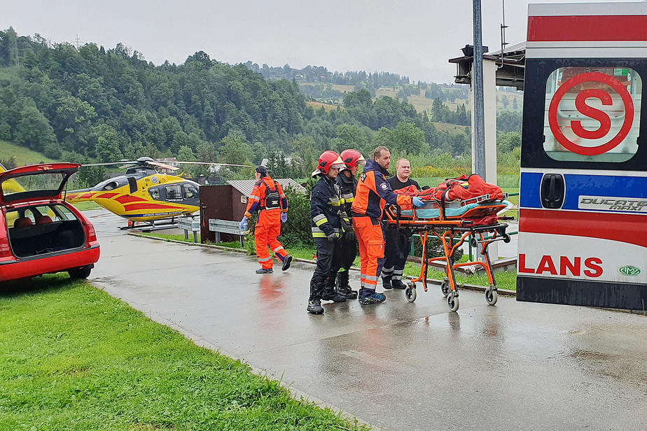 Monts Tatras: un des deux spéléologues bloqués retrouvé mort Monts Tatras: un des deux spéléologues bloqués retrouvé mort