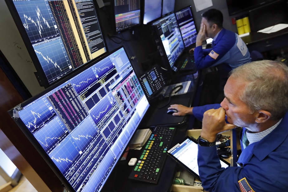 Finance: Wall Street clôture nettement dans le rouge Finance: Wall Street clôture nettement dans le rouge