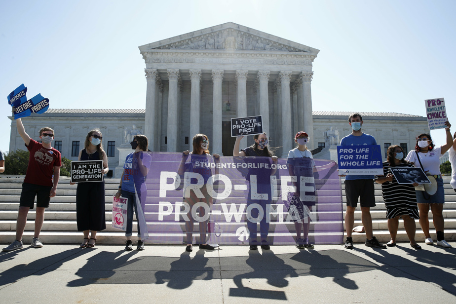 Texas |  Lei do aborto reacende controvérsia sobre os caçadores de recompensas dos EUA