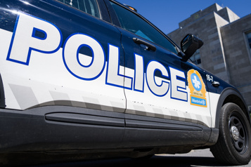 Montréal Un homme de 18 ans poignardé