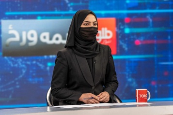 Afghanistan Les présentatrices de télévision se plient à l’ordre de se couvrir le visage