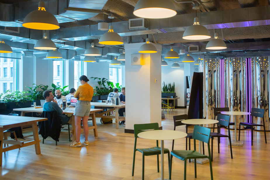 Espaces de cotravail De grands employeurs se laissent tenter