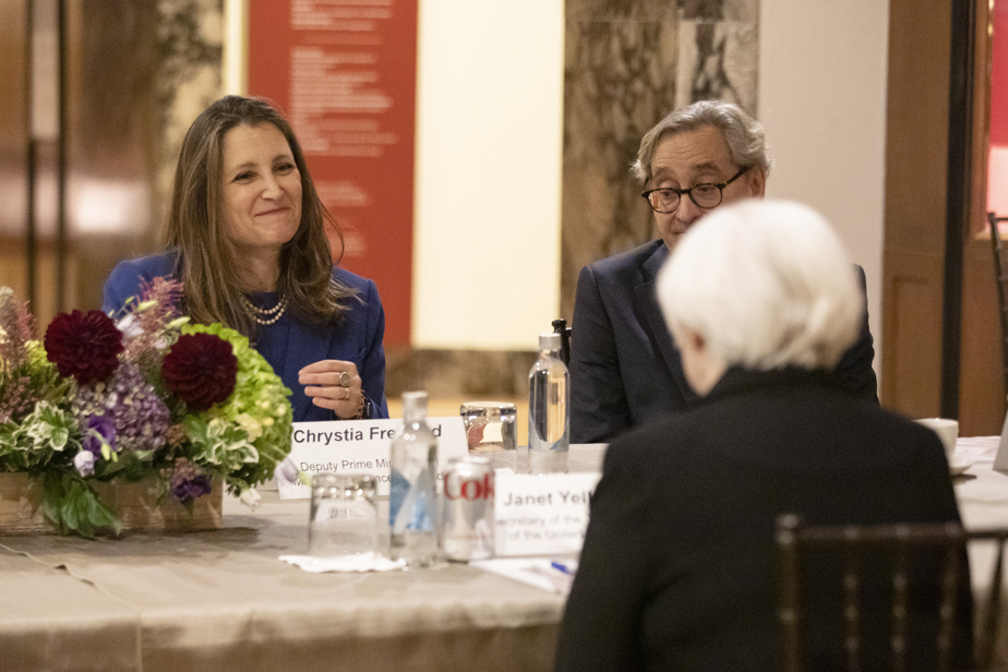 La ministre Freeland discute de l’inflation mondiale avec son homologue américaine La ministre Freeland discute de l’inflation mondiale avec son homologue américaine