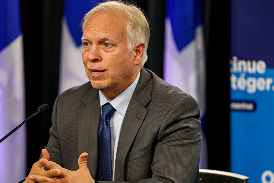 Septième vague | Il y a des signaux « encourageants », confirme le Dr Luc Boileau Septième vague | Il y a des signaux « encourageants », confirme le Dr Luc Boileau