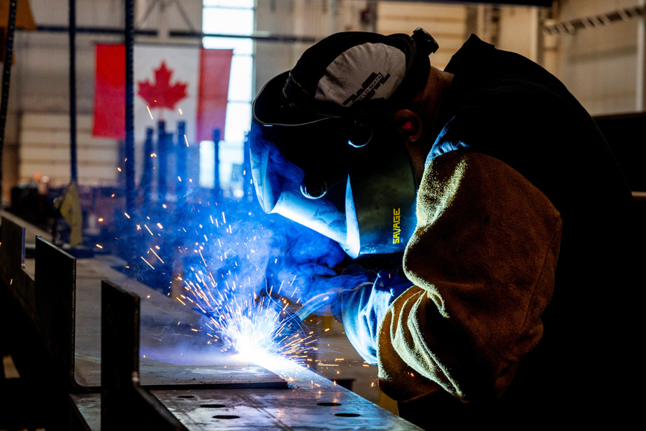 Droits de douane : Économie canadienne préservée, mais incertitudes persistantes